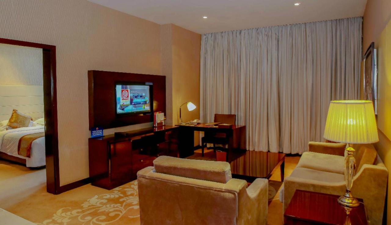 Ritan Hotel Downtown Pechino Esterno foto